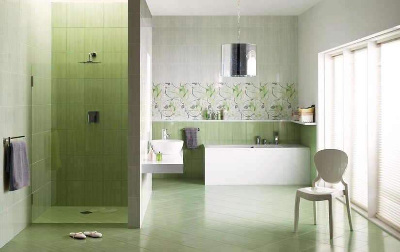 #Koupelna #Klasický styl #fialová #zelená #Střední formát #Lesklý obklad #350 - 500 Kč/m2